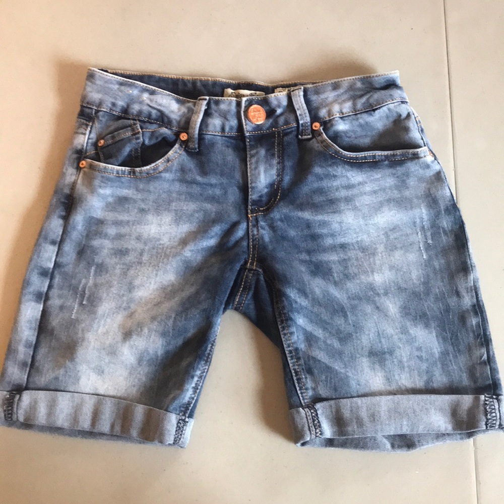 Jean shorts.